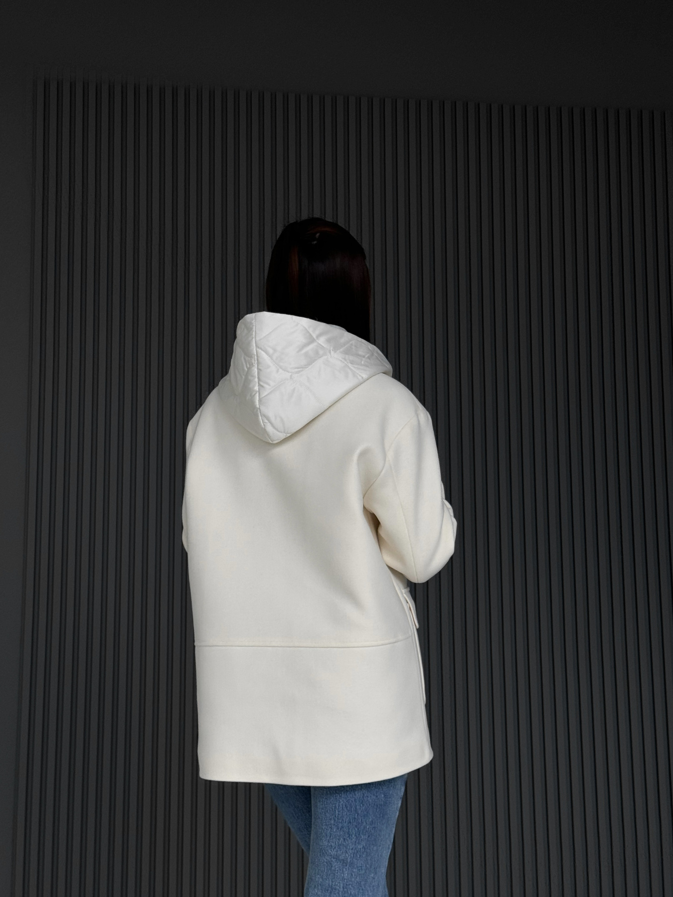 Пальто с утеплителем D&V couture модель DV-007-WHT Фото