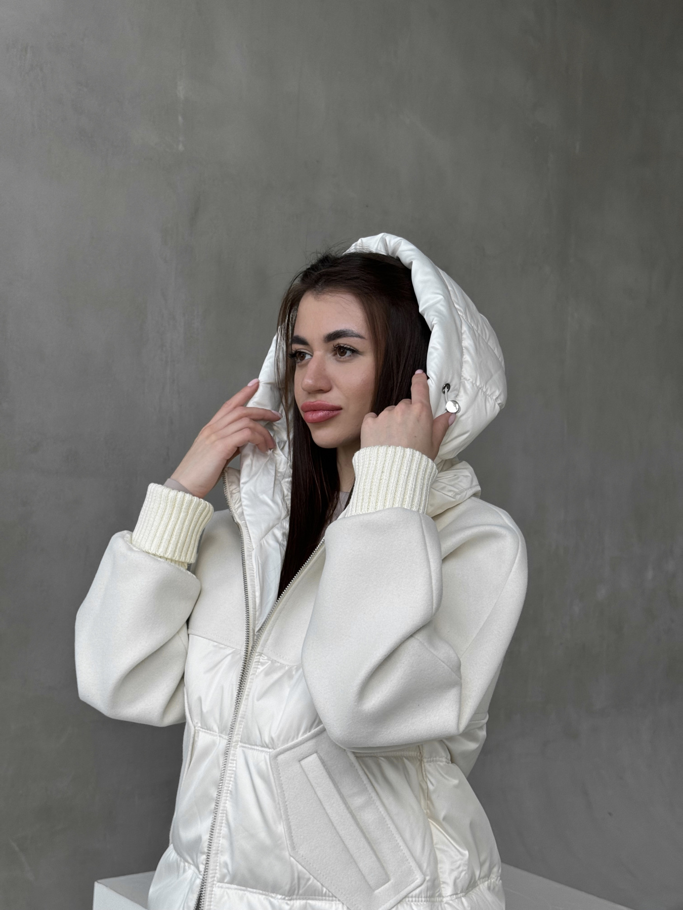 Демисезонная куртка D&V couture модель DV-006-WHT Фото