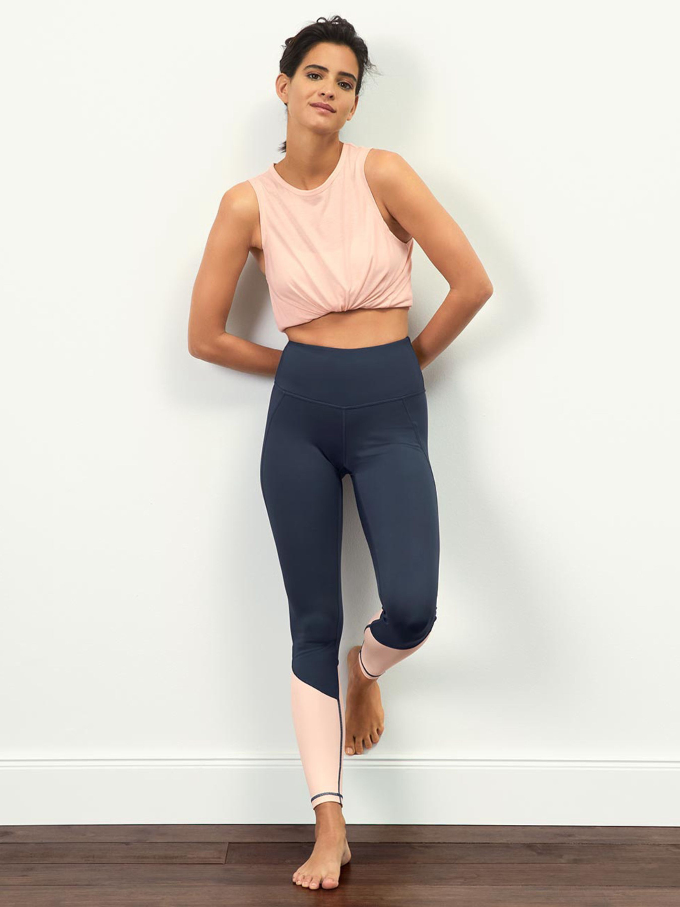 Легінси спортивні Tchibo модель T1754936400 Легінси спортивні Tchibo модель T1754936400 Фото