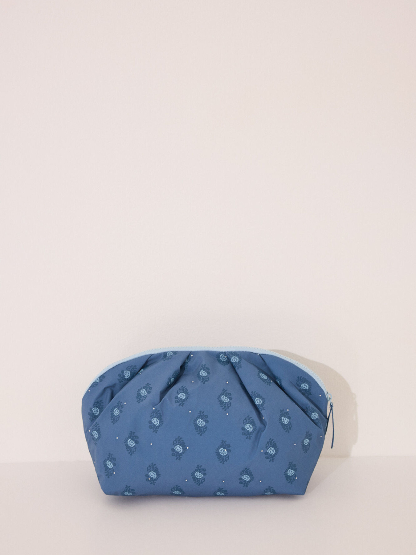 Большая стеганая косметичка с принтом Women'secret модель 4842924-19 Фото