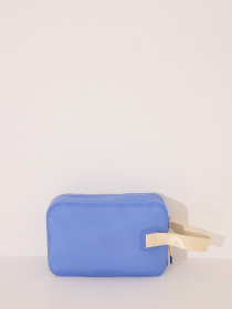 Середня водостійка косметичка з бічною ручкою Women'secret модель 4842949-15 Фото