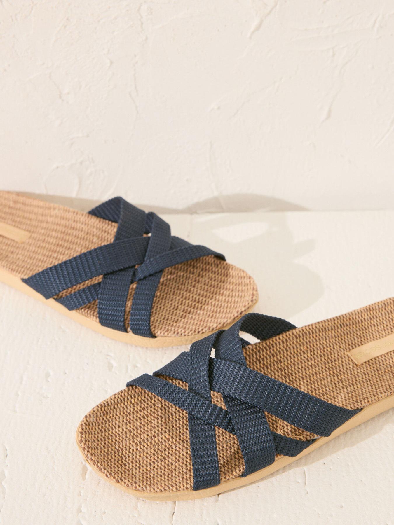 Шльопанці Women'secret модель 4992516-38 Фото