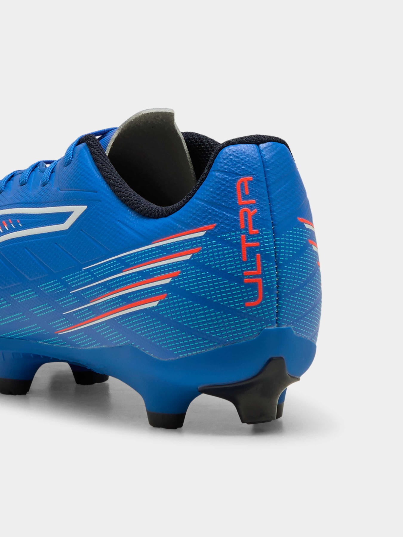 Бутсы PUMA Ultra 6 Play Fg/ag модель 108532 Фото