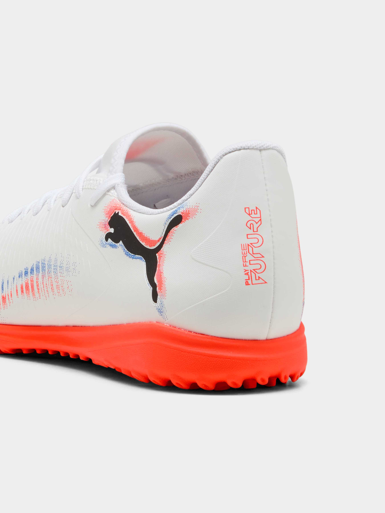 Бутсы PUMA Future 8 Play Tt модель 108605 Фото