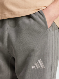 Джоггеры Adidas модель JL6524 Джоггеры Adidas модель JL6524 Фото