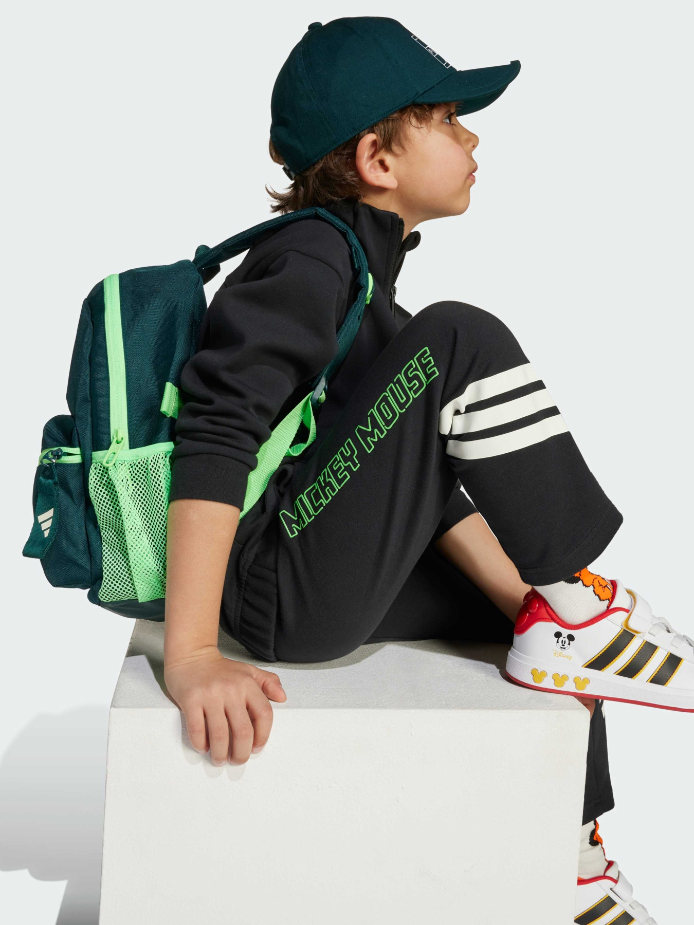 Брюки повседневные Adidas x Disney модель JL9189 Фото