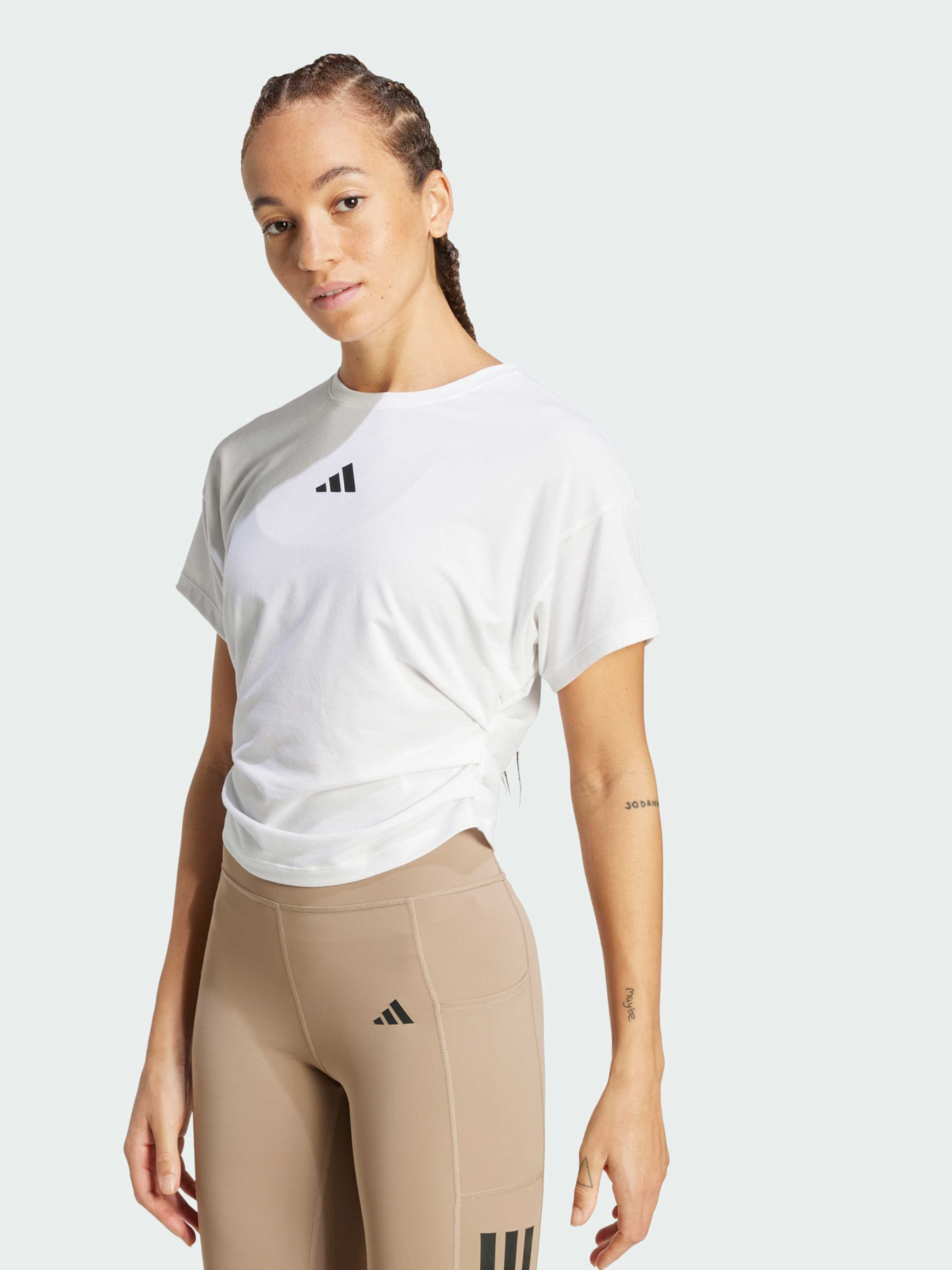 Спортивная футболка Adidas модель JX1194 Фото