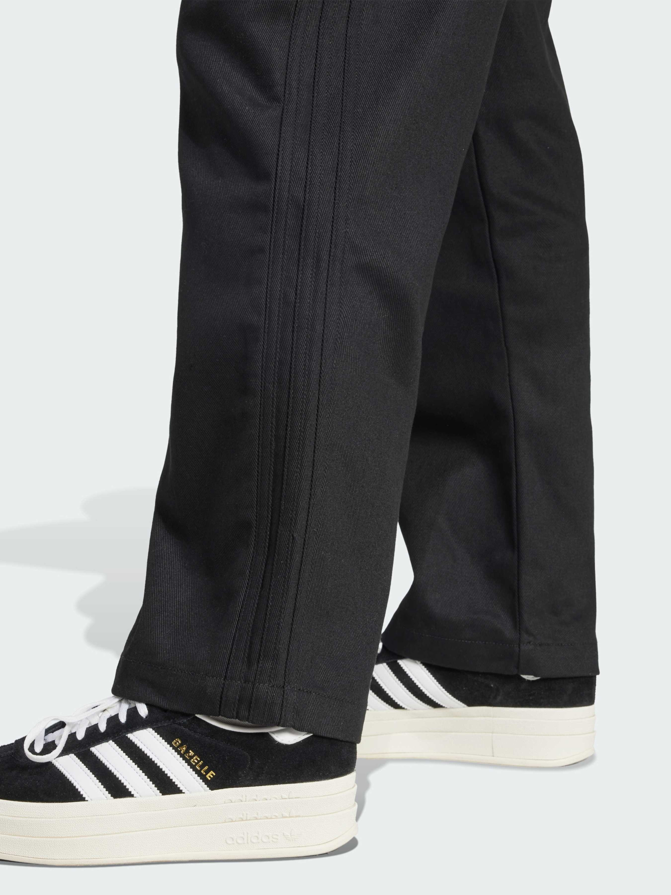 Брюки повседневные Adidas Superstar модель JX7594 Фото