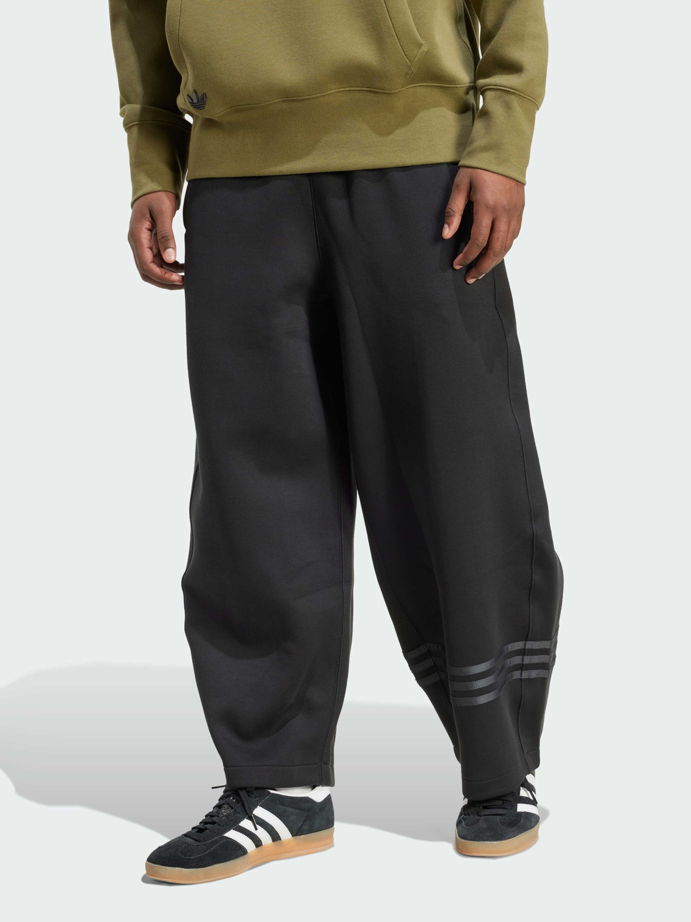 Брюки Adidas Adicolor модель JW5445 Фото