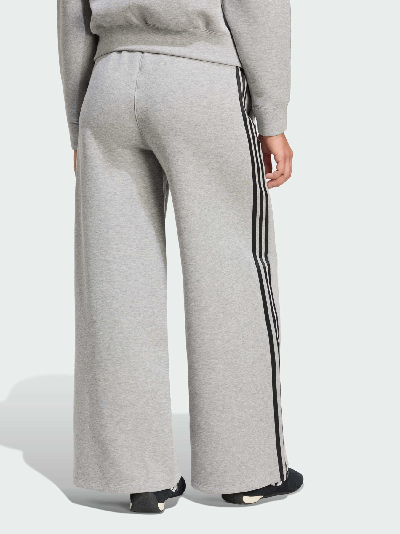 Штани повсякденні Adidas Adicolor модель JV7497 Фото