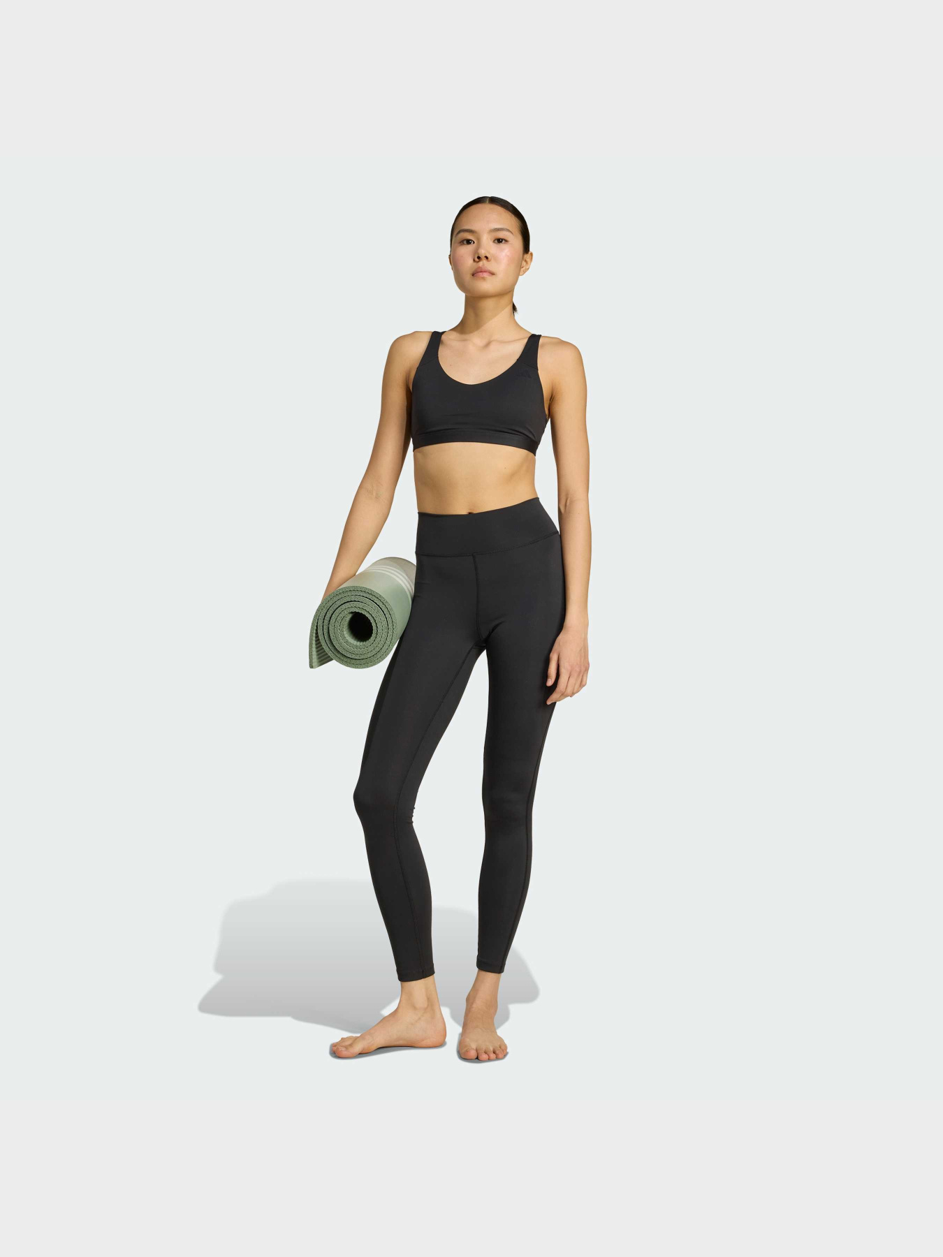 Спортивні леггінси Adidas модель JW7661 Спортивні леггінси Adidas модель JW7661 Фото