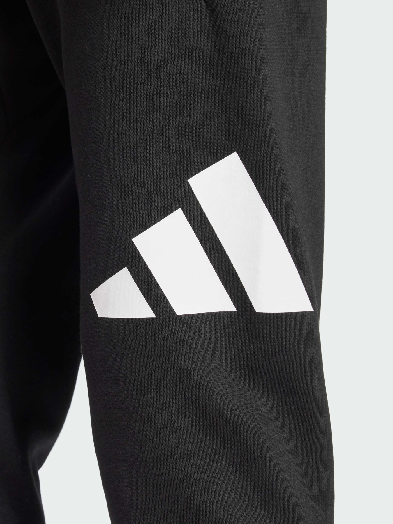 Джоггеры Adidas модель IN6147 Фото