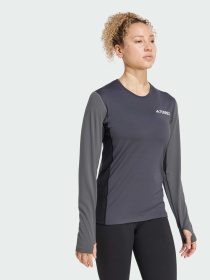 Спортивная кофта Adidas модель JC8200 Спортивная кофта Adidas модель JC8200 Фото