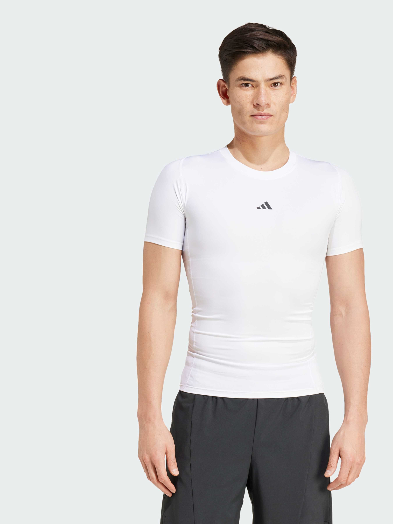 Спортивная футболка Adidas Clima модель JE6699 Фото