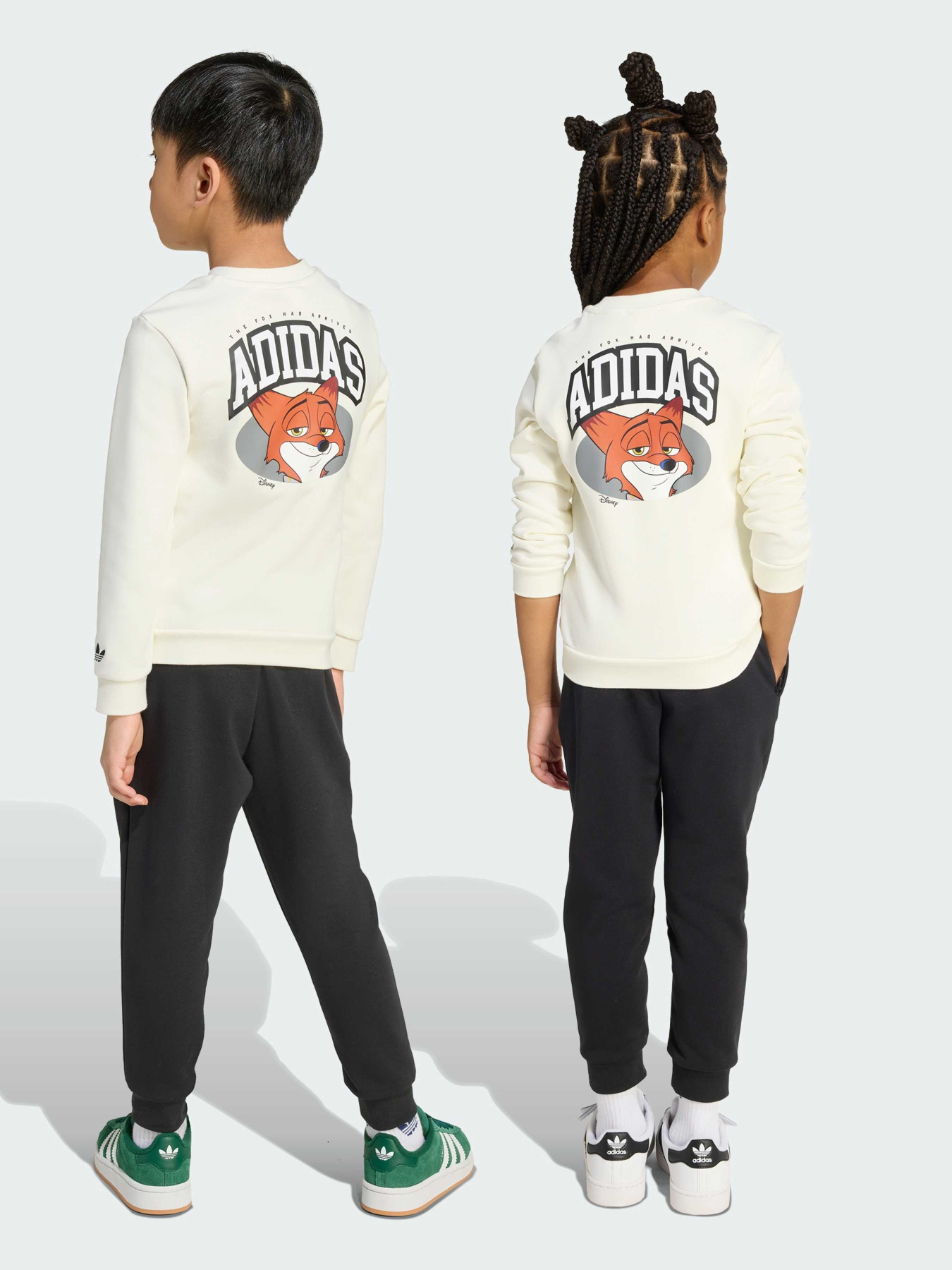 Спортивный костюм Adidas Graphics модель JX3018 Спортивный костюм Adidas Graphics модель JX3018 Фото