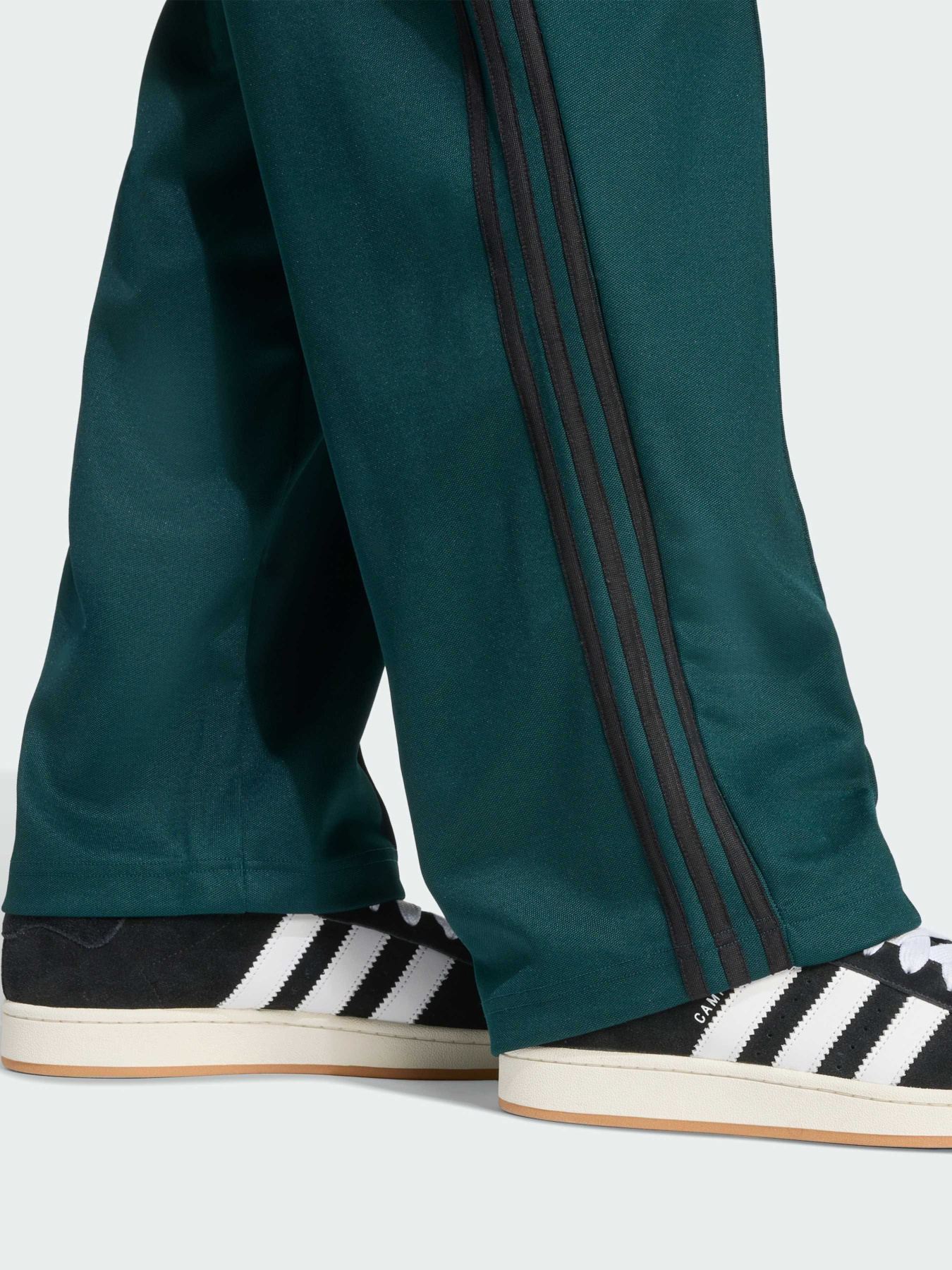 Повседневные штаны Adidas Adicolor модель JY1420 Фото