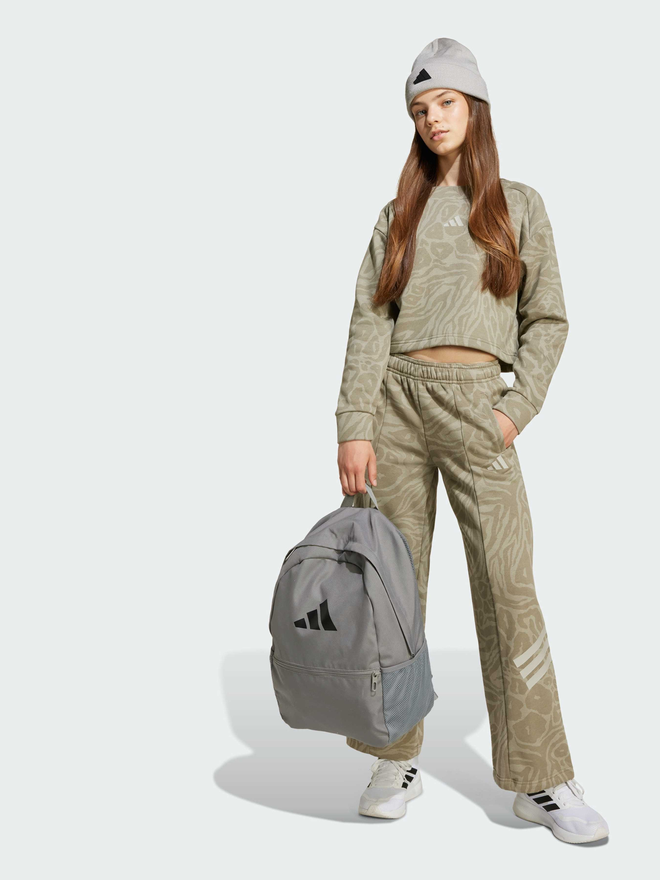 Повсякденні штани Adidas модель JW7545 Фото