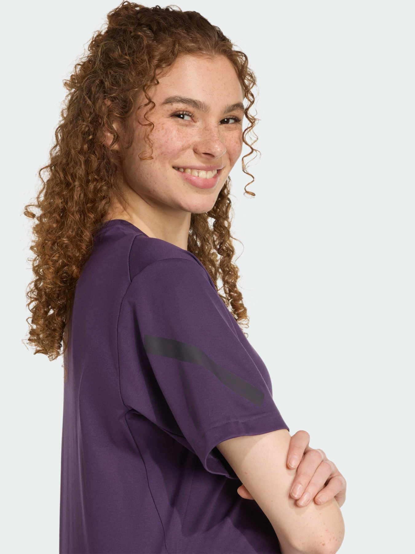 Футболка Adidas ZNE модель JW7754 Фото