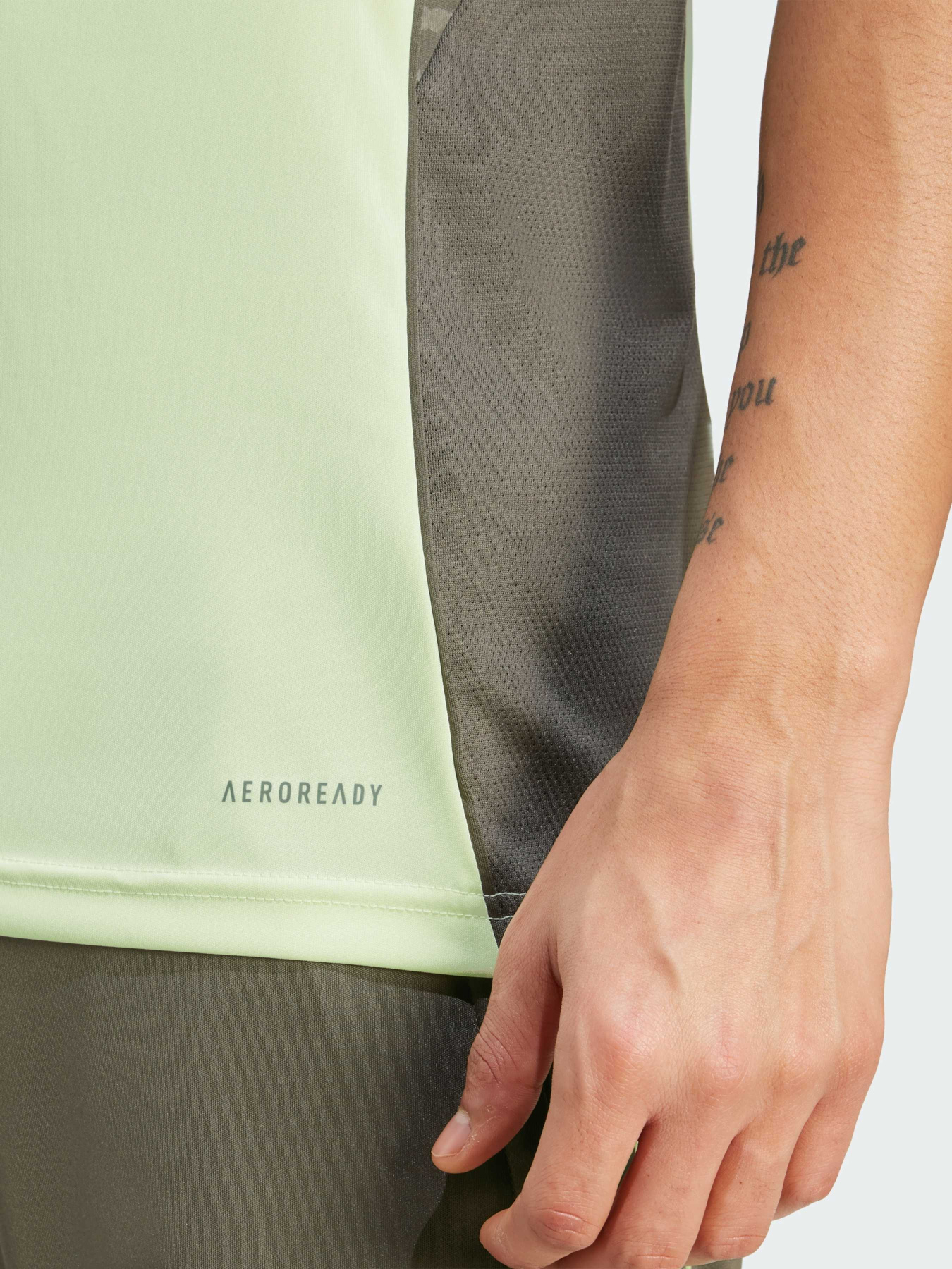 Футболка Adidas Tiro модель JP3977 Фото