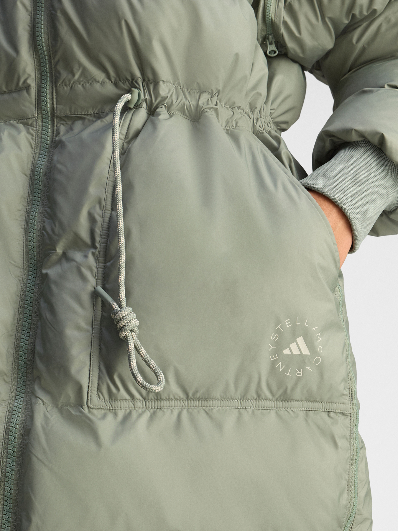 Зимова куртка Adidas модель KA7427 Зимова куртка Adidas модель KA7427 Фото