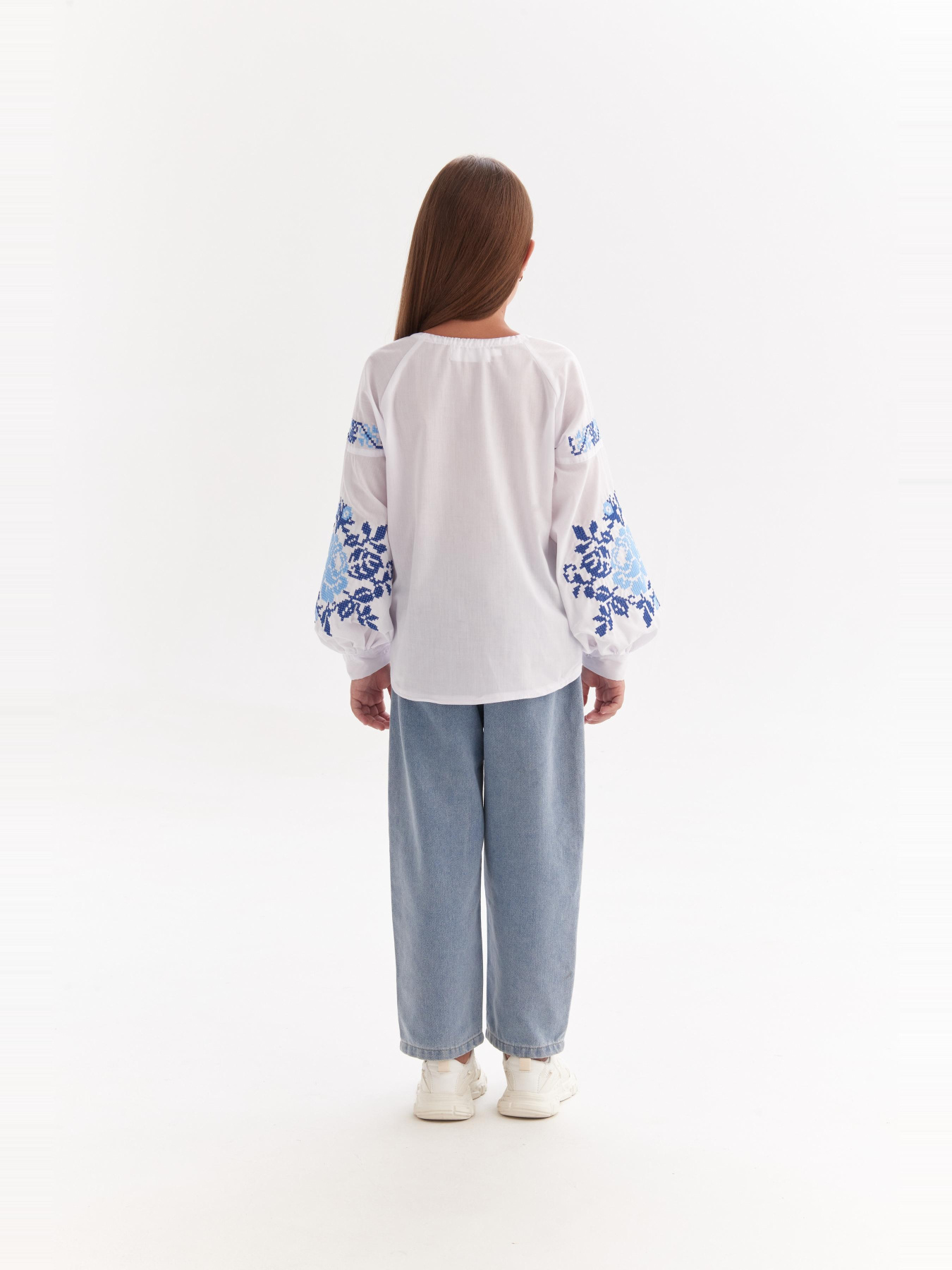 Вышиванки MEREZHKA модель rd560 Фото