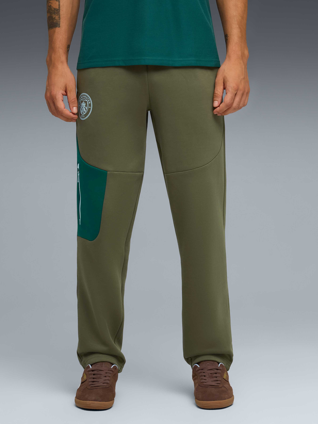 Спортивні штани PUMA Mcfc Tech Sweatpants модель 782657 Фото