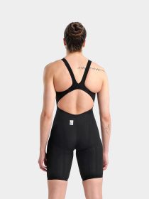 Костюм для плавания Arena модель 005638-580 Фото