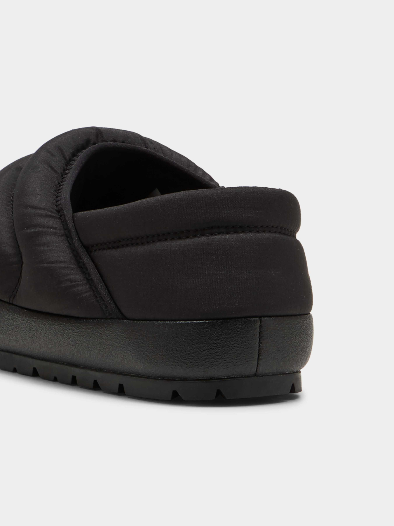 Полуботинки PUMA Tuff Terra модель 402176 Фото