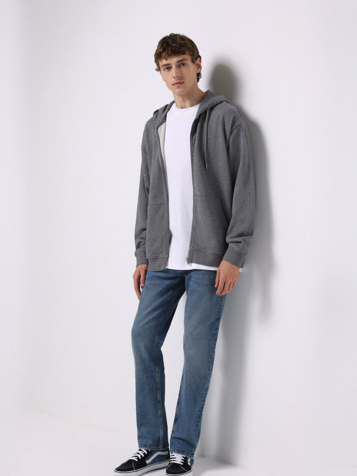 Худи и свитшоты Colin’s модель CL1075851_Q1.V1_ANM Фото