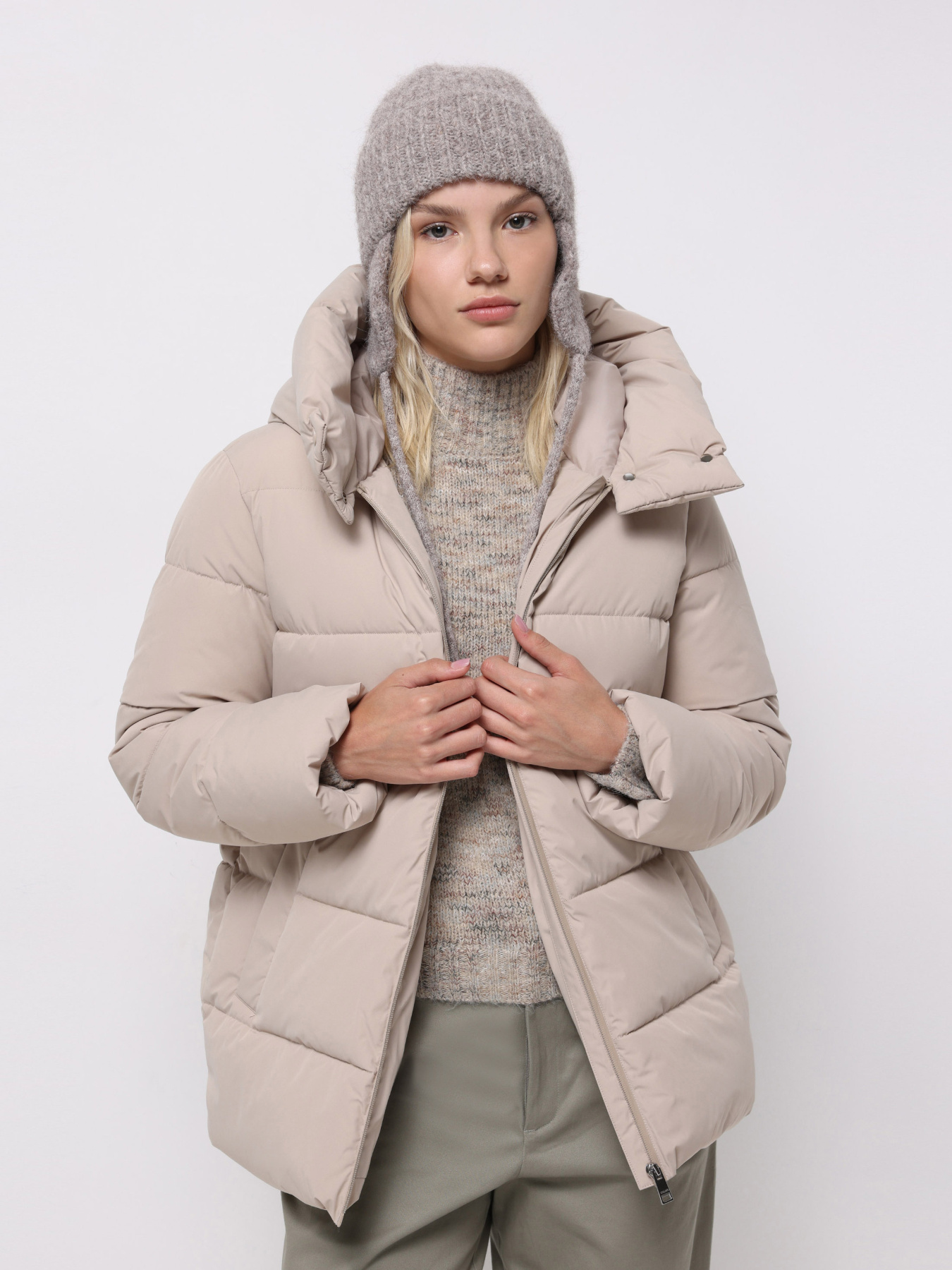 Куртки и дубленки Colin’s модель CL1075971_Q1.V1_BEI Фото