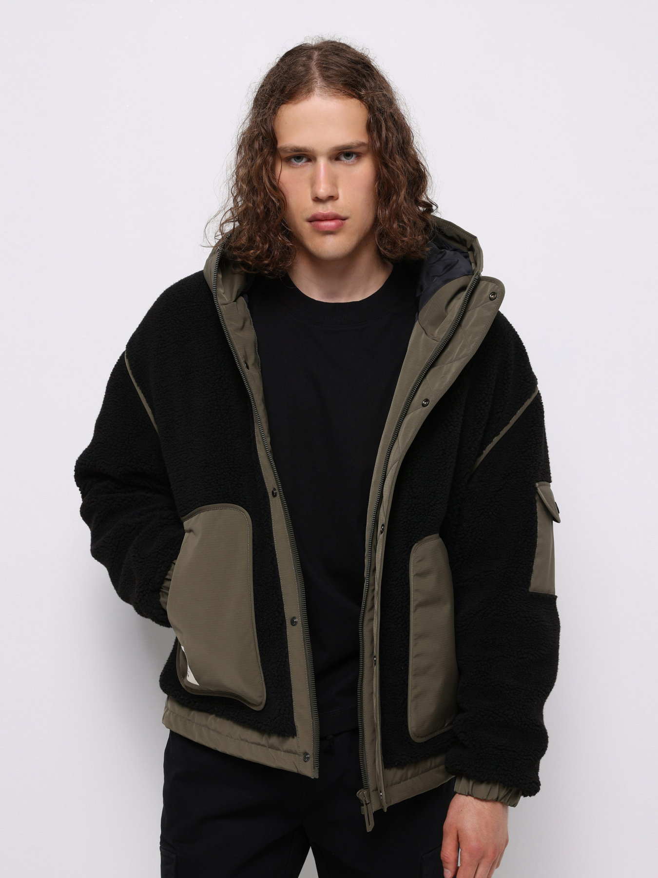 Куртки и дубленки Colin’s модель CL1076199_Q1.V1_BLK Фото