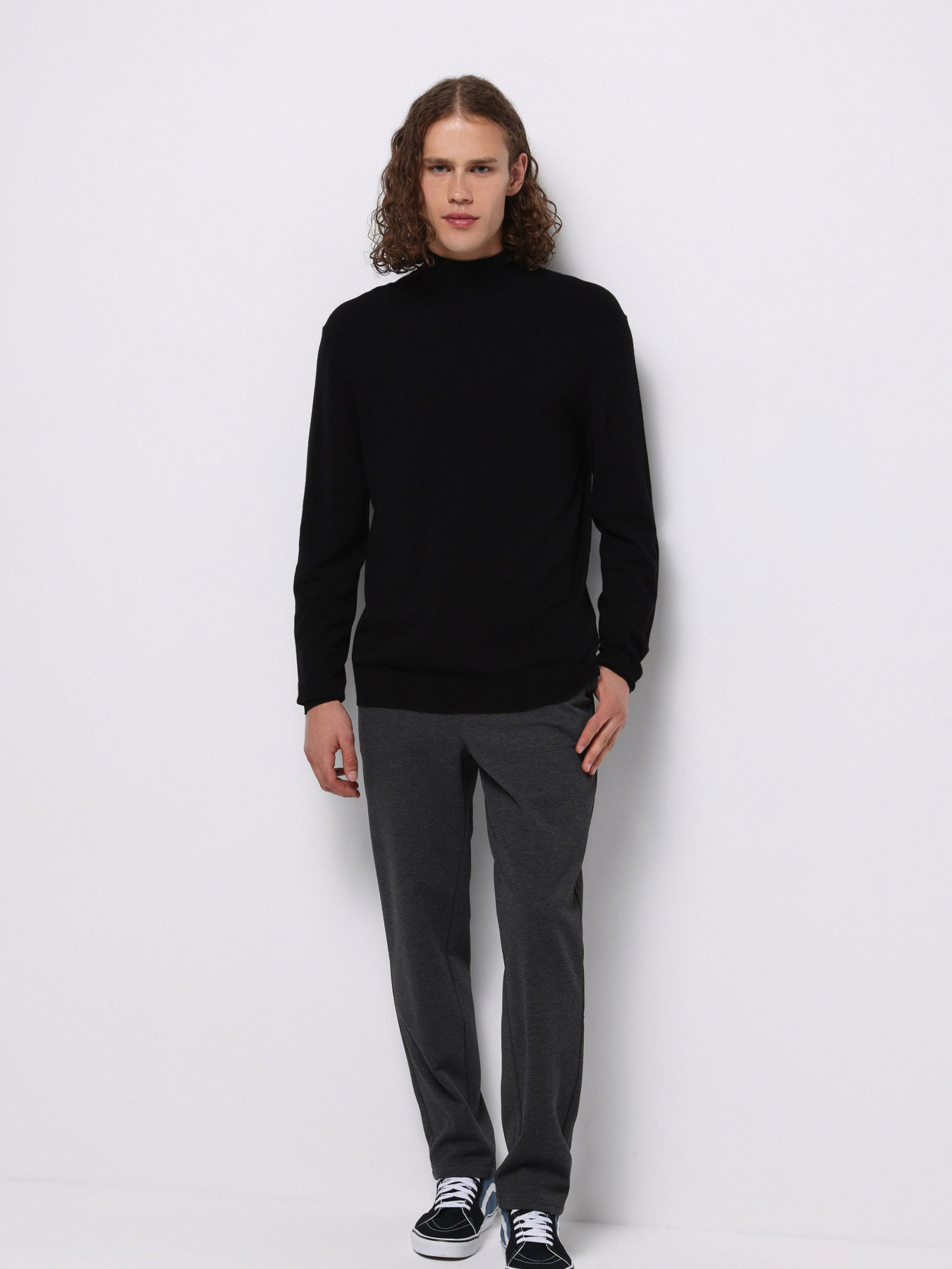 Кофты и свитера Colin’s модель CL1077102_Q1.V1_BLK Фото