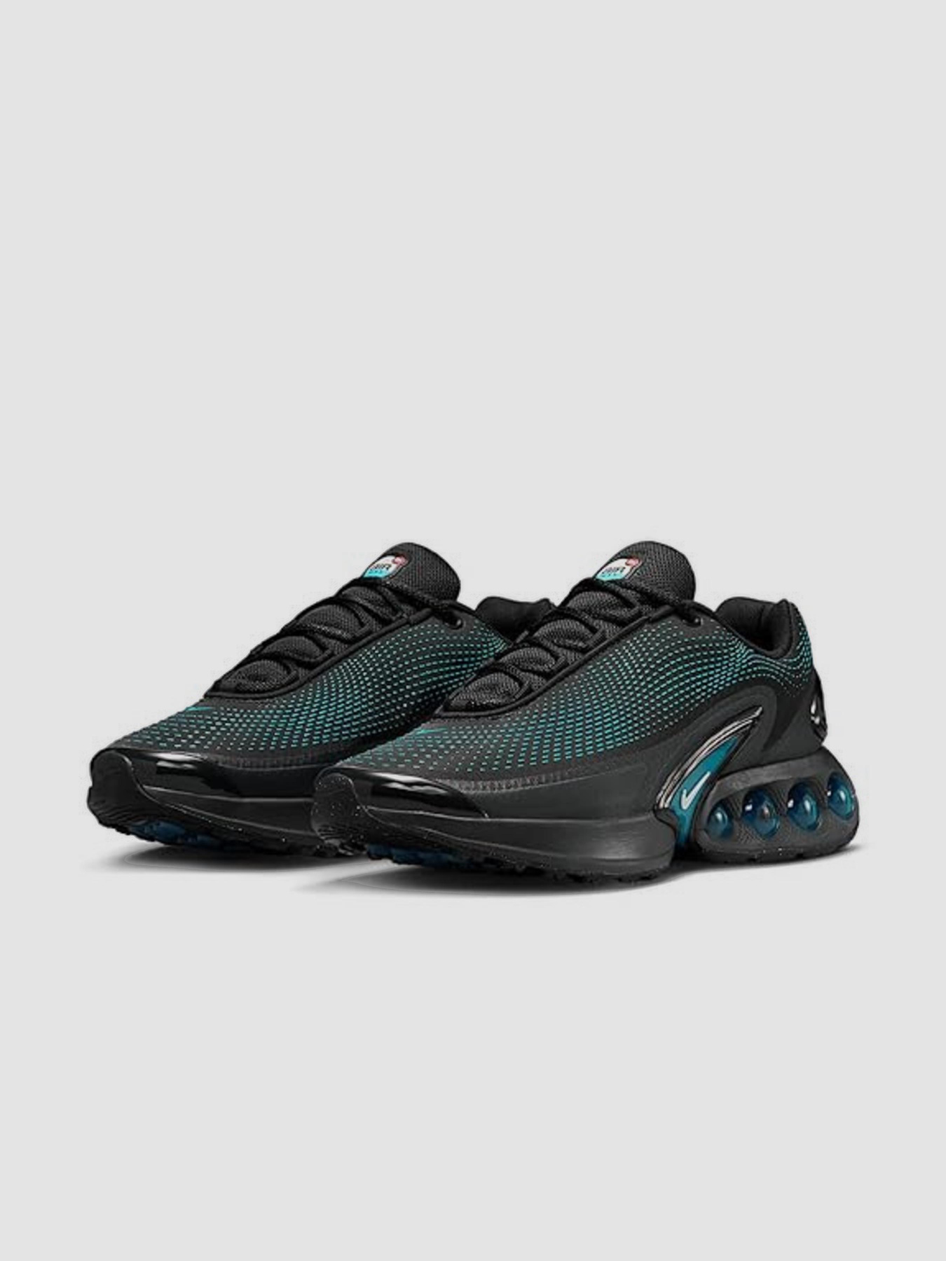 Кроссовки повседневные NIKE Air Max Dn Essential модель HV5235-001 Фото
