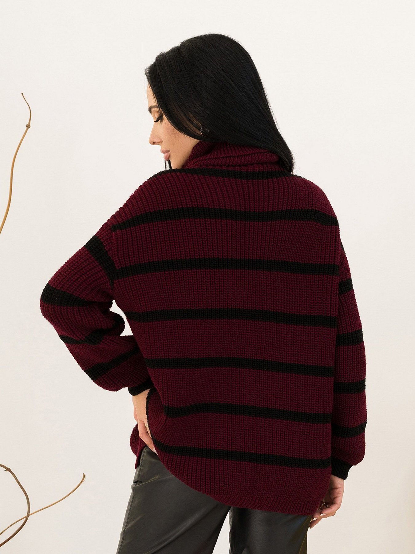 Свитер ISSA Plus модель WN20-191_violet Фото