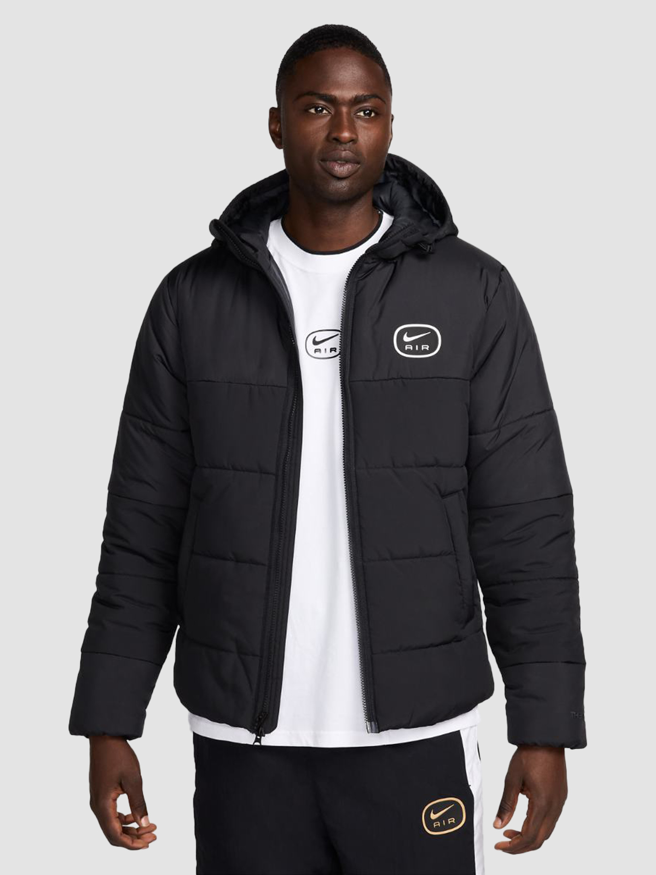 Зимова куртка NIKE M Nsw Sw Air Syn Fill Jkt модель HM0198-011 Фото