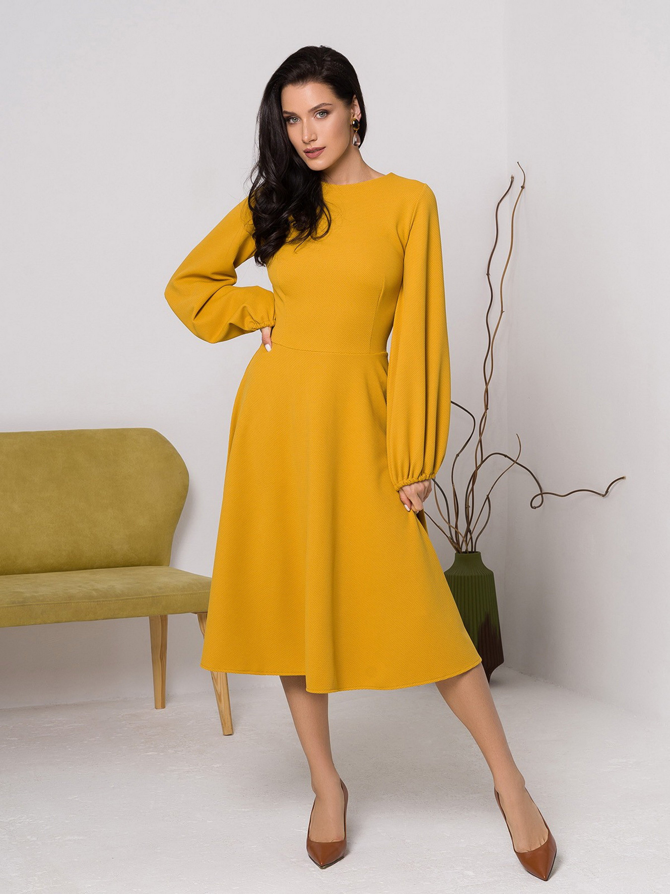 Платье миди ISSA Plus модель 12423_mustard Фото