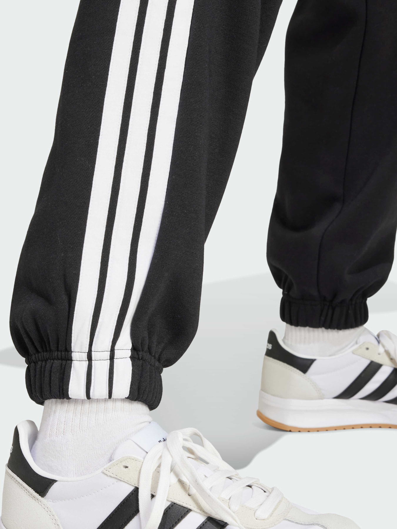 Брюки повседневные Adidas модель JE1276 Фото