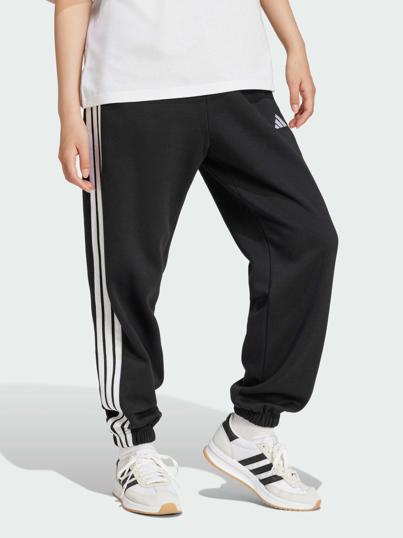 Повсякденні штани Adidas модель JE1276 Фото