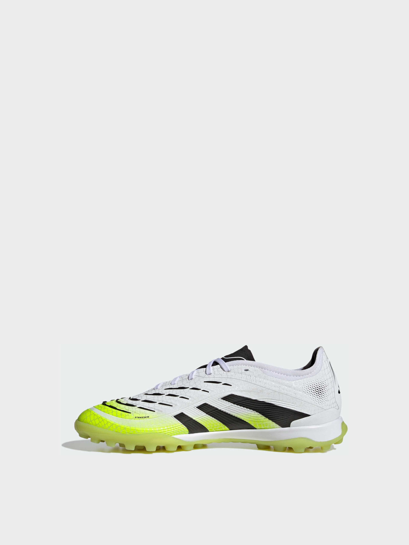 Бутсы Adidas Predator модель JI1181 Бутсы Adidas Predator модель JI1181 Фото