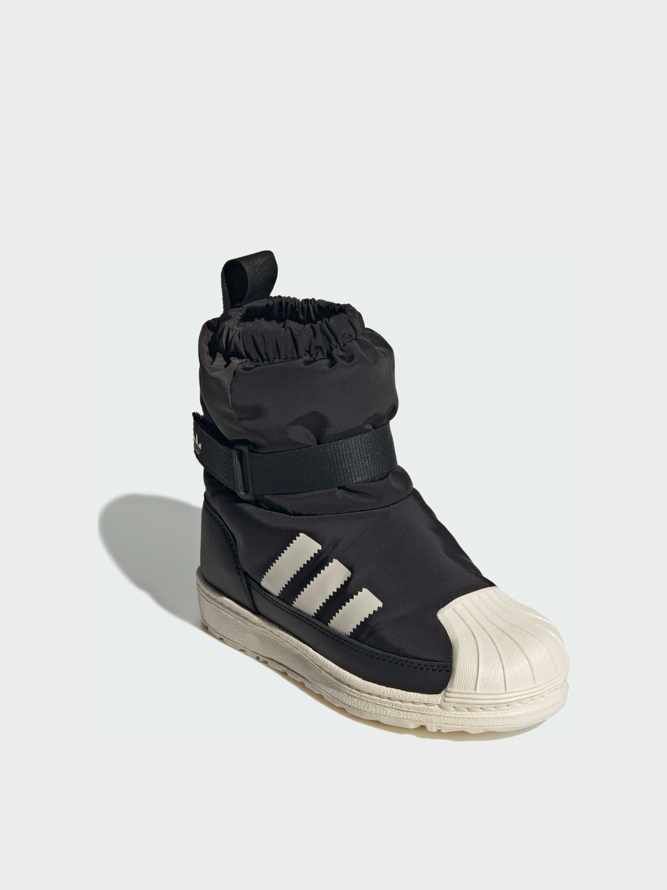 Сапоги дутики Adidas Superstar модель JQ7949 Сапоги дутики Adidas Superstar модель JQ7949 Фото