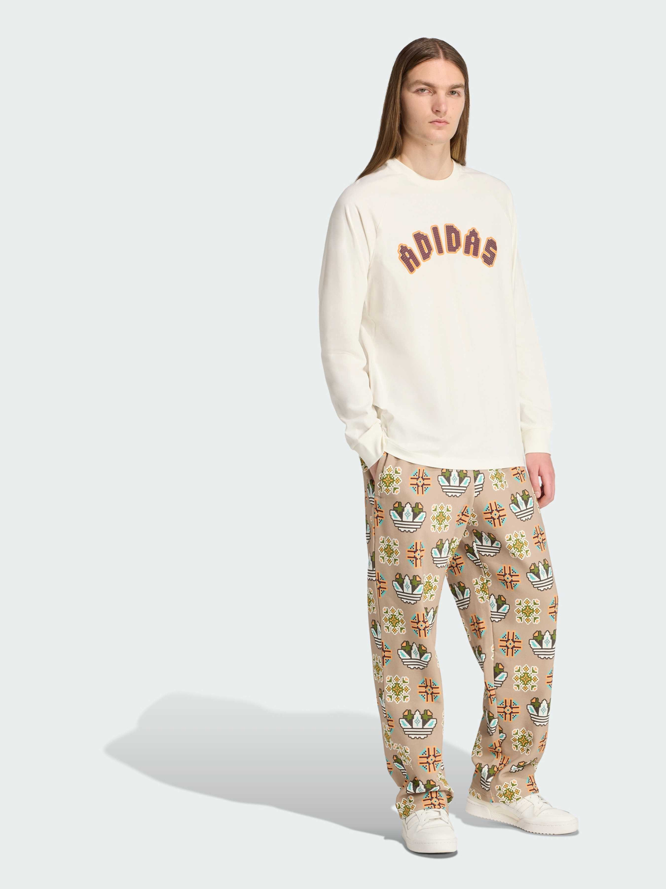 Лонгслив Adidas Graphics модель JY2999 Фото