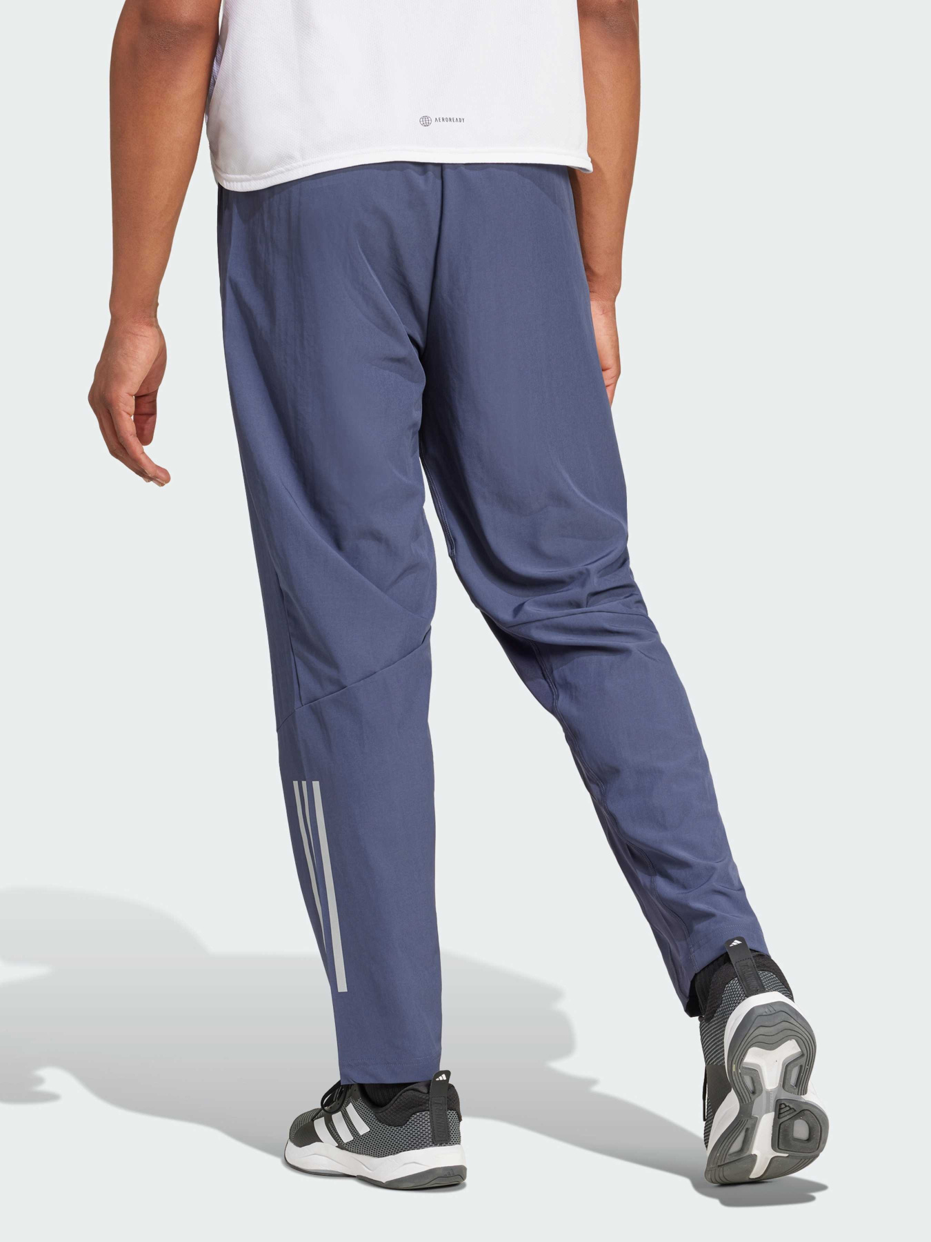 Штани спортивні Adidas 3 Stripes модель IW5909 Фото