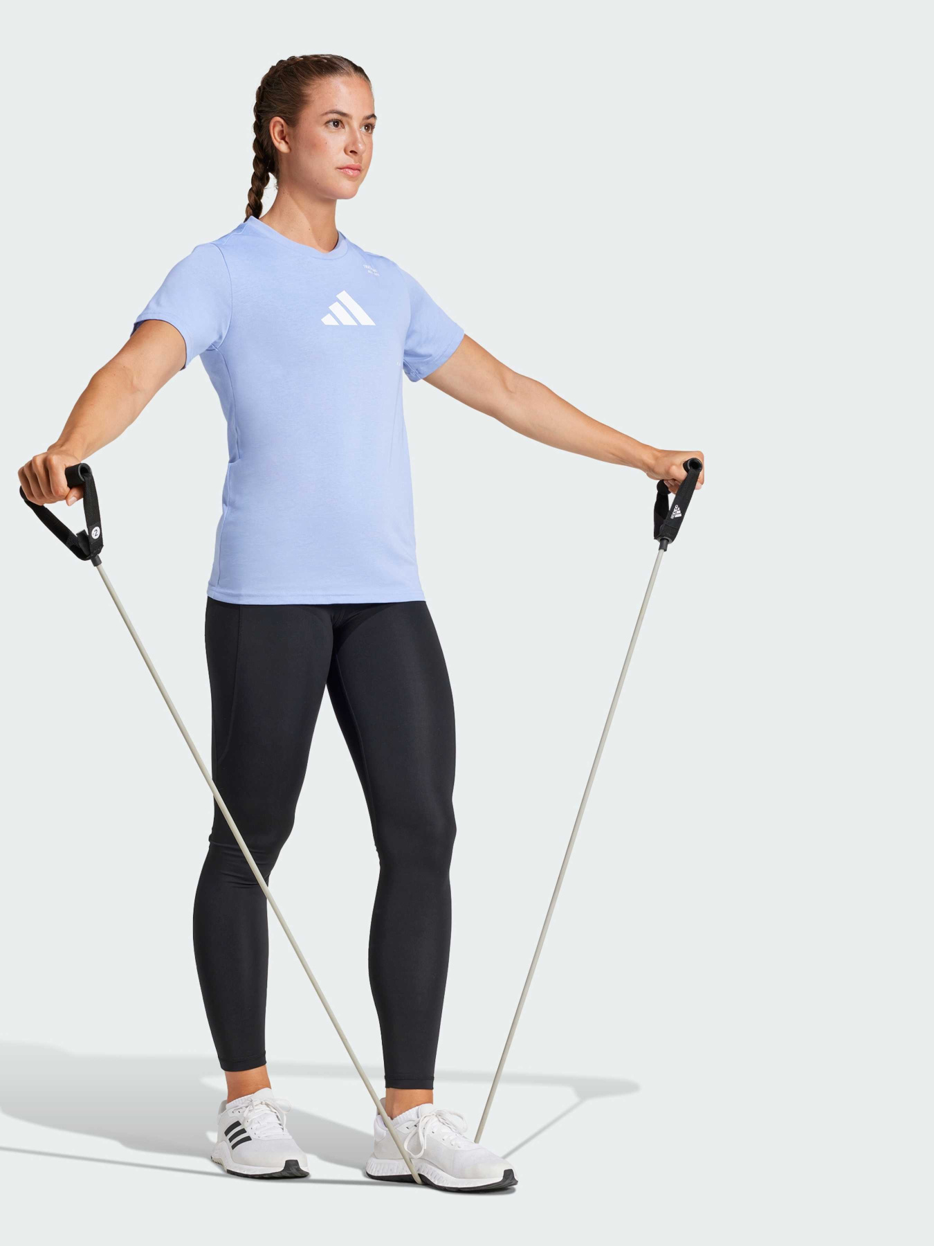 Футболки і поло Adidas модель IY8320 Футболки і поло Adidas модель IY8320 Фото