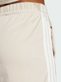 Шорты Adidas модель JE1195 Фото