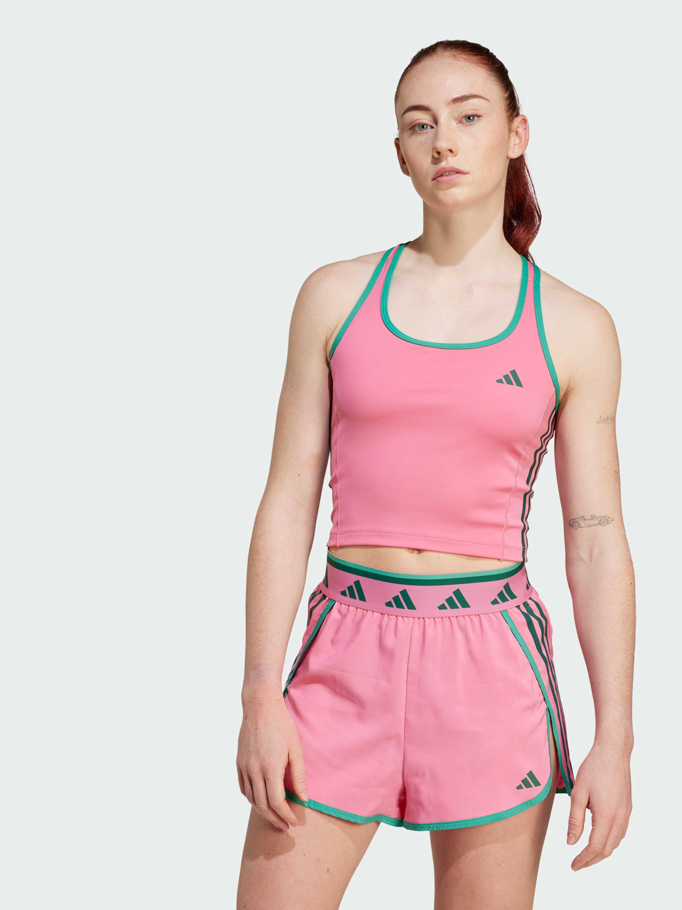 Майка спортивная Adidas модель JE8810 Фото