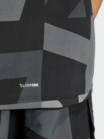 Футболка спортивная Adidas модель JE0390 Футболка спортивная Adidas модель JE0390 Фото