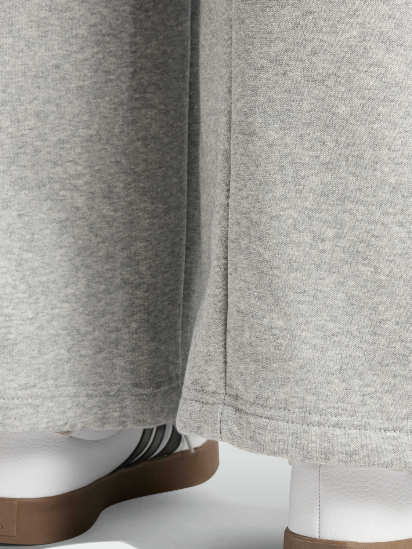 Повседневные штаны Adidas модель JI6377 Фото