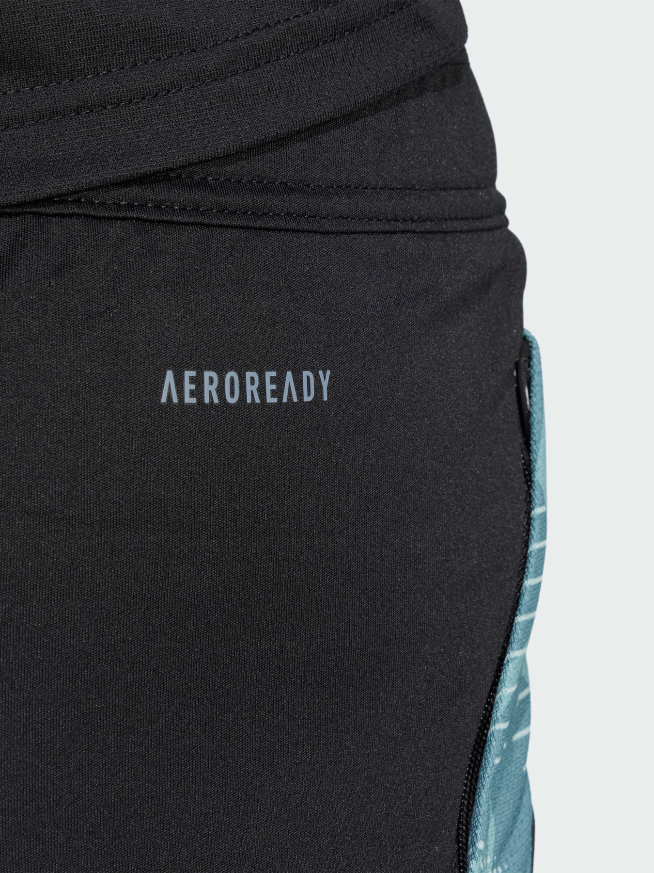 Шорты спортивные Adidas модель JI5276 Фото