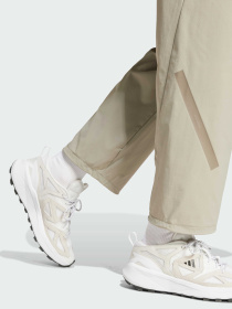 Брюки повседневные Adidas ZNE модель JN9030 Фото