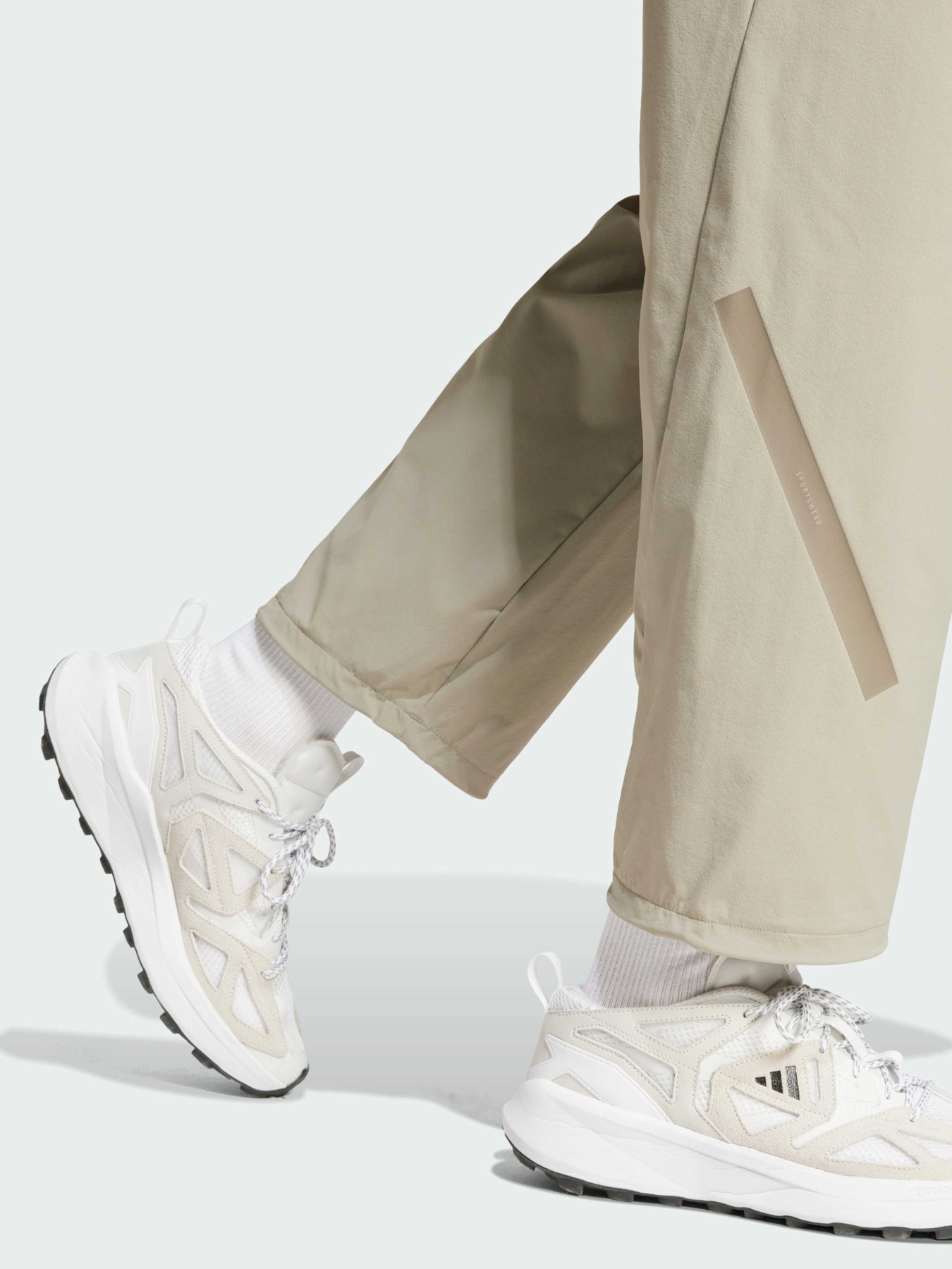 Повседневные штаны Adidas ZNE модель JN9030 Фото